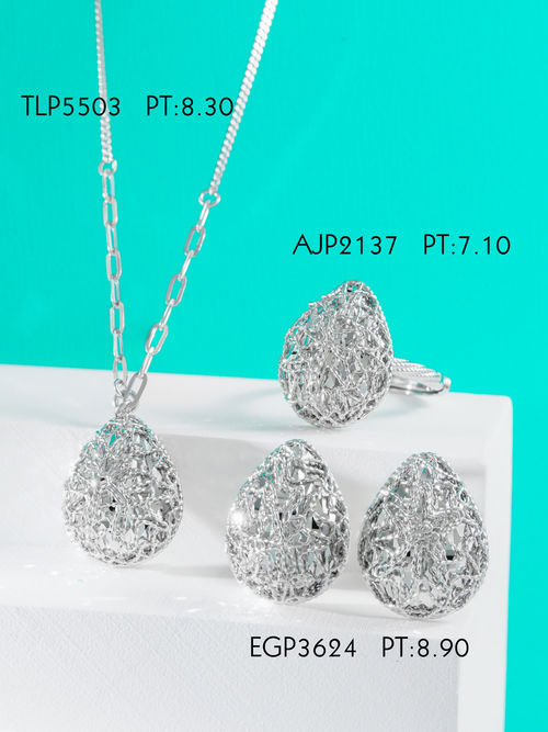 Latest company news about ¿Por qué son tan populares los anillos de boda de platino?